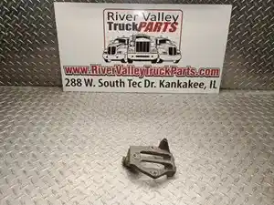 Used Bracket (Stock #P-1013918)) Part Image