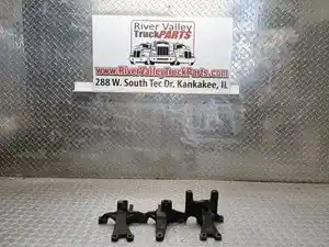 Used Bracket (Stock #P-1014696)) Part Image
