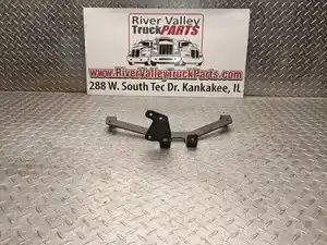 Used Bracket (Stock #P-1013857)) Part Image