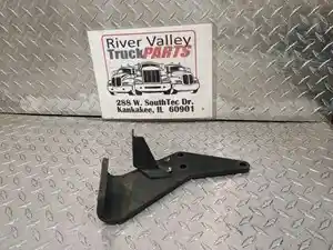 Used Bracket (Stock #P-1014784)) Part Image