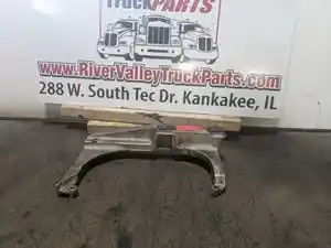 Used Bracket (Stock #P-100923)) Part Image