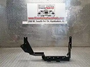 Used Bracket (Stock #P-1014765)) Part Image