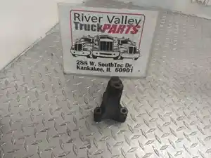 Used Bracket (Stock #P-1013146)) Part Image