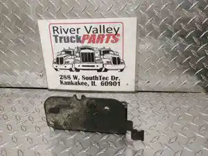 Used Bracket (Stock #P-1014935)) Part Image