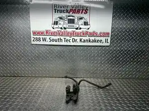 Used Bracket (Stock #P-1014755)) Part Image