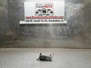 Used Bracket (Stock #P-1014686)) Part Image