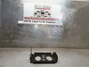 Used Bracket (Stock #P-1014948)) Part Image