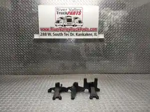 Used Bracket (Stock #P-1014178)) Part Image