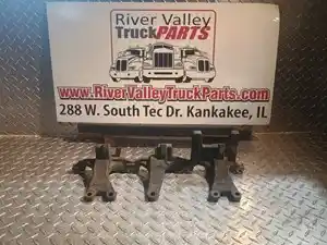 Used Bracket (Stock #P-1014074)) Part Image