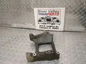 Used Bracket (Stock #P-1015020)) Part Image