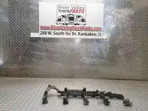 Used Bracket (Stock #P-1015042)) Part Image