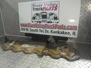Used Caterpillar 3126 Valve Cover (Stock #P-1013681)) Part Image