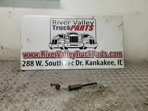 Used Caterpillar 3208 Injector (Stock #P-15042)) Part Image