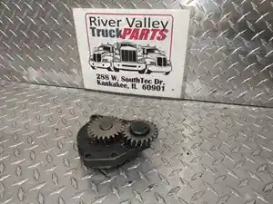 Used Cummins QSC 8.3 Oil Pump (Stock #P-1013908)) Part Image