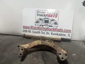 Used Engine Mount (Stock #P-1012197)) Part Image