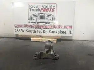 Used Engine Mount (Stock #P-1012285)) Part Image