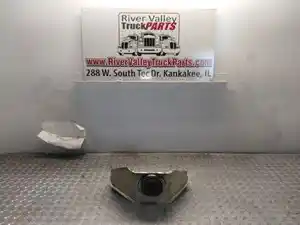 Used Engine Mount (Stock #P-1012823)) Part Image