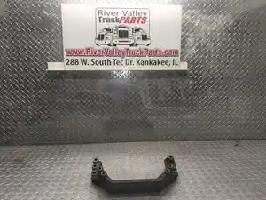 Used Engine Mount (Stock #P-1014525)) Part Image
