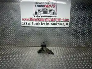 Used Engine Mount (Stock #P-1015059)) Part Image