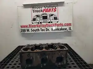 Used Mack E7 Head Image