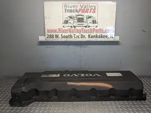 Used Volvo D13 Valve Cover (Stock #P-11807)) Part Image