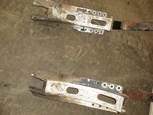 Used 1985 VolvoWhiteGMC Fuel Tank Bracket (Stock #21402736)) Part Image