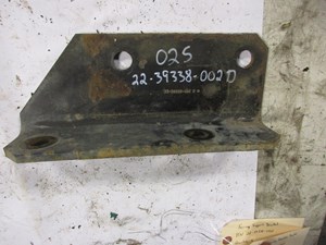 Used 1994 Freightliner FLD Bracket (Stock #21402765)) Part Image