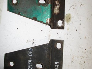 Used 1995 Freightliner FLD120 Bracket (Stock #21402632)) Part Image
