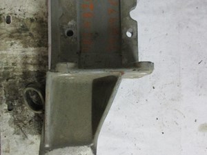 Used 1998 International 9200 Cab Mount Image