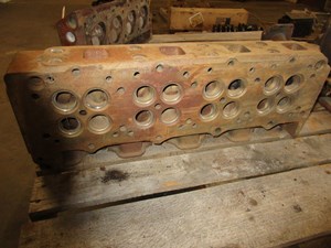 Used Cummins 555 Head Image