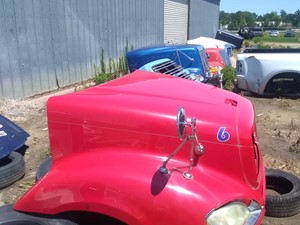 Used 2008 Freightliner COLUMBIA Hood (Stock #HOOD, FRT (RED))) Part Image