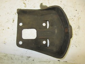 Used International Bracket (Stock #21402524)) Part Image