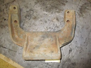 Used International Engine Mount (Stock #21403637)) Part Image