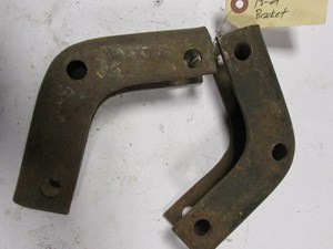 Used Bracket (Stock #21402431)) Part Image