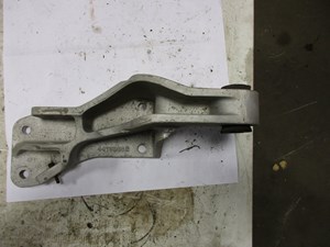 Used Cab Mount (Stock #21402603)) Part Image