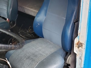 Used 1995 Freightliner FLD120 Seat (Stock #FR-0381-23)) Part Image