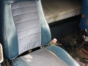 Used 1995 Freightliner FLD120 Seat (Stock #FR-0381-24)) Part Image