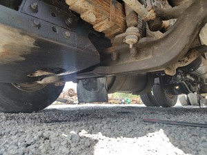 Used 1995 Volvo AUTOCAR ACL64 Front Axle, Complete (Stock #VV-0480-16)) Part Image