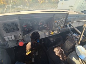 Used 1996 GMC Dash Ass'y (Stock #GM-0398-24)) Part Image