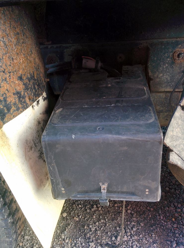 1997 Ford Lt9513 Louisville 113 Stock Fd 0472 17 Tpi Image For Part Media