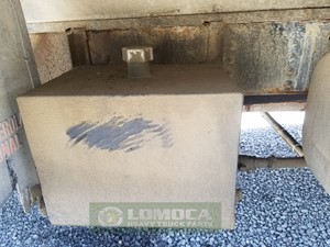 Used 1997 GMC T7500 Hydraulic Tank (Stock #GM-0556-4)) Part Image