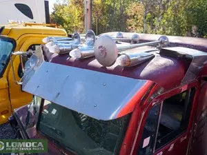 Used 1998 Peterbilt 378 Marker Lamp (Stock #PT-0460-19)) Part Image
