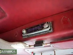 Used 1998 Peterbilt 378 Radio (Stock #PT-0460-45)) Part Image
