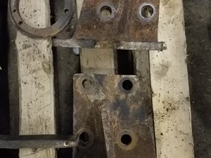 Used 1999 International 9900I Engine Mount (Stock #N14-2020-15)) Part Image