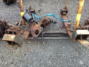 Used 2000 Freightliner FL80 Front Axle, Complete (Stock #ME-1035)) Part Image