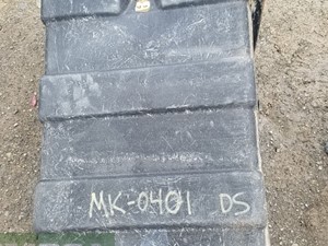 Used 2001 Mack CH613 Battery Box Cover (Stock #MK-0401-17)) Part Image