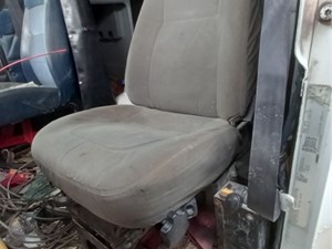 Used 2002 Freightliner FLD120 Seat (Stock #FR-0679-17)) Part Image