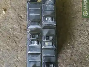 Used 2002 GMC B7000 Dash Control Module (Stock #GM-0694-5)) Part Image