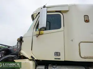 Used 2003 Freightliner COLUMBIA 120 Door (Stock #FR-0737-7)) Part Image