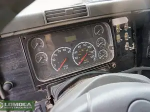 Used 2003 Freightliner COLUMBIA 120 Instrument Cluster (Stock #FR-0737-2)) Part Image